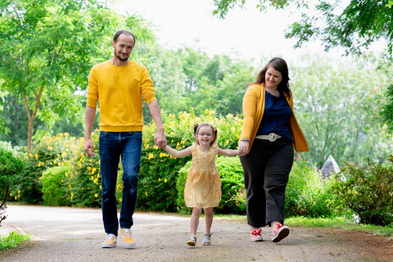 Shooting photo famille extérieur à Morlanne